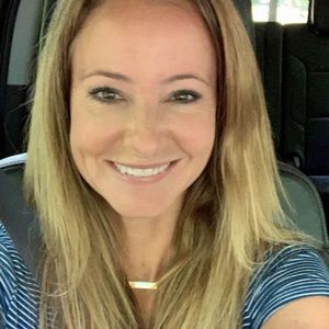 Meet your Posher, Leanna